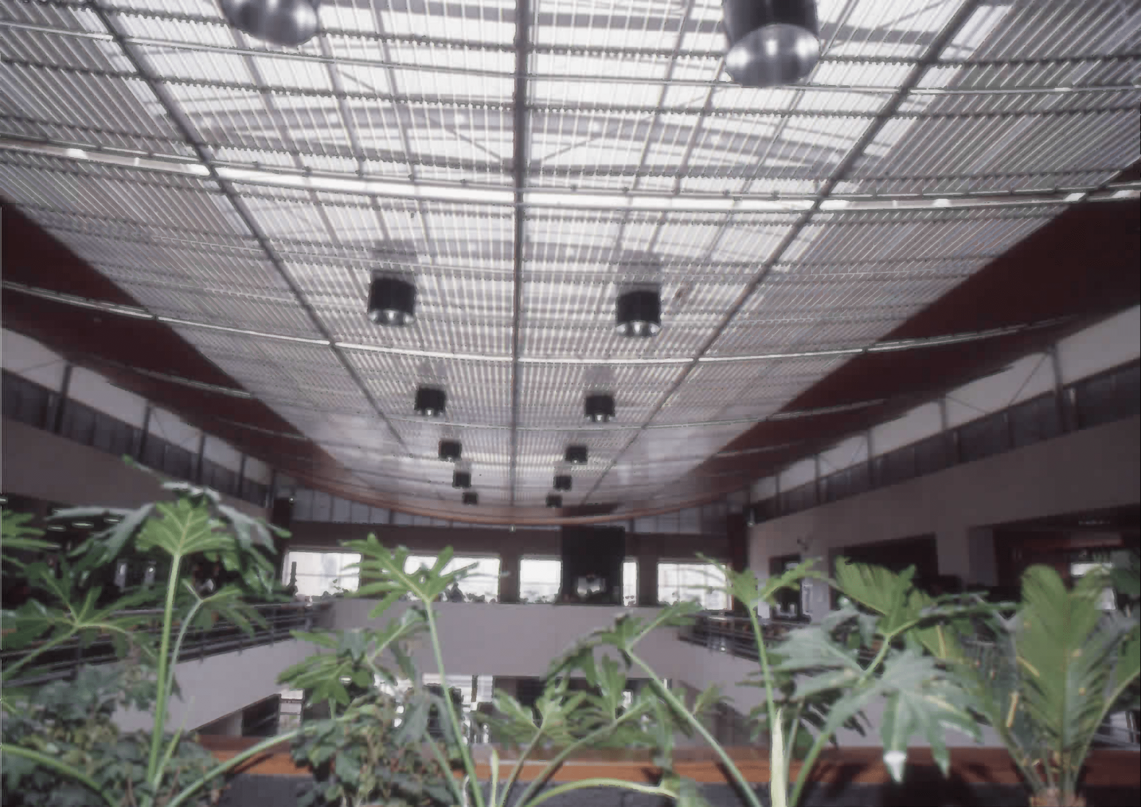 Imagen de apoyo de  Interior de la Biblioteca Pública El Tunal Gabriel García Márquez. Fotografía 2