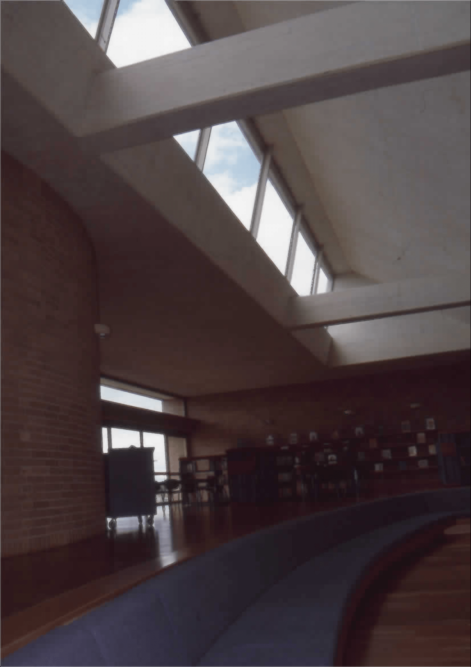 Imagen de apoyo de  Sala de lectura en la Biblioteca Pública Virgilio Barco