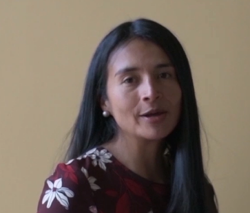 Imagen de apoyo de  Momtuber Yenny Samudio, en la Biblioteca Pública Julio Mario Santo Domingo