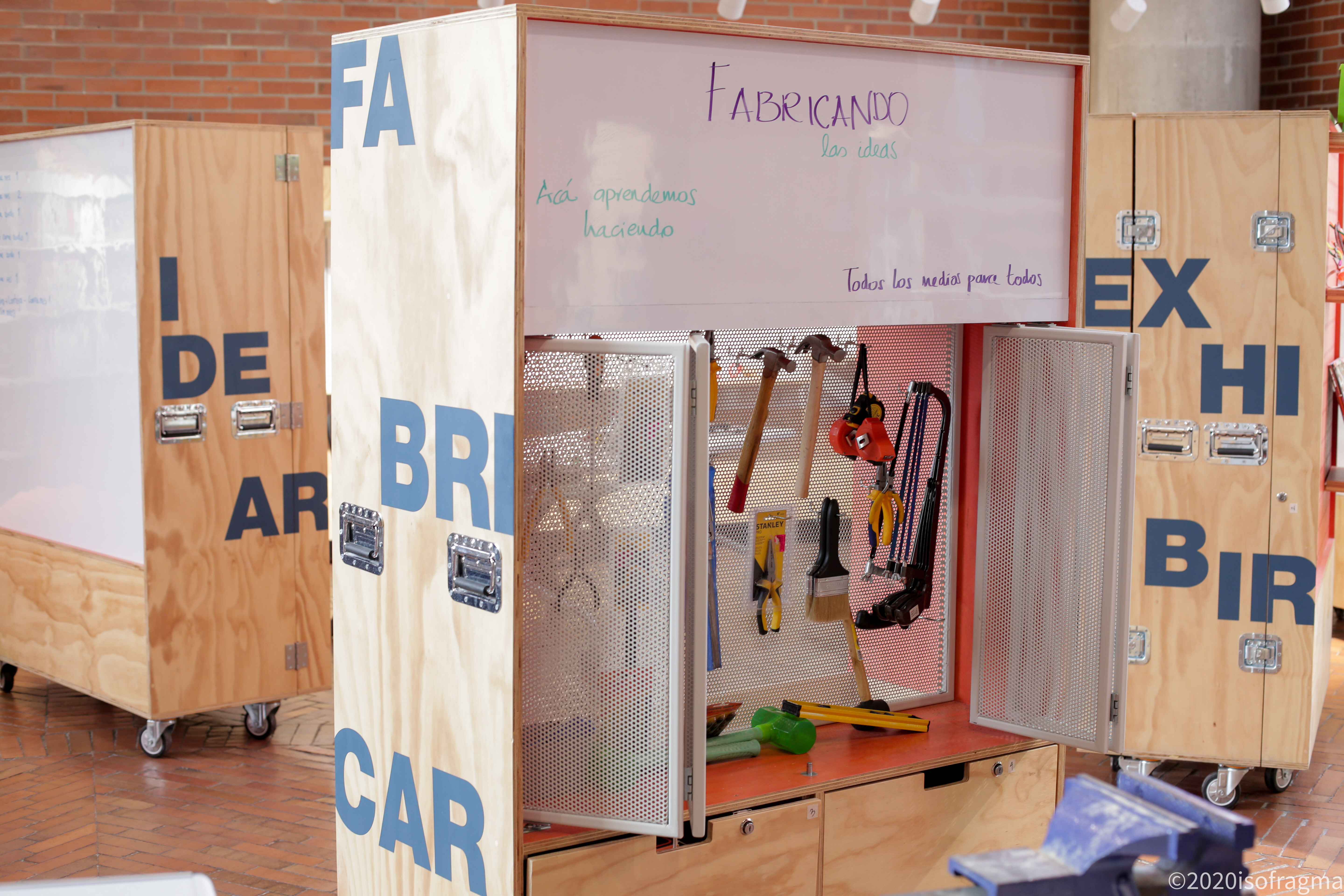 Imagen de apoyo de  Módulos de la Sala LabCo : espacio abierto experimental